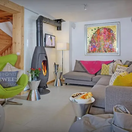 Chalet Le Mousqueton - Ovo Network *
